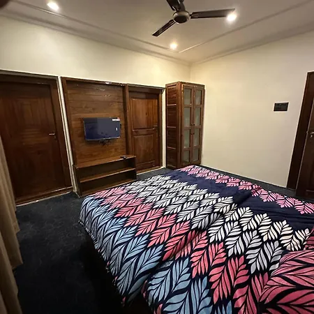 Taha Inn Home Comfort Srinagar  Exterior photo
